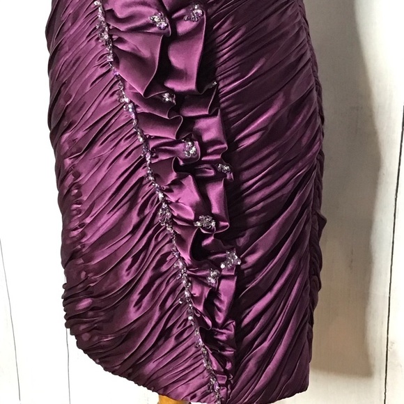 Feriani Couture strapless purple cocktail dress - Picture 3 of 9